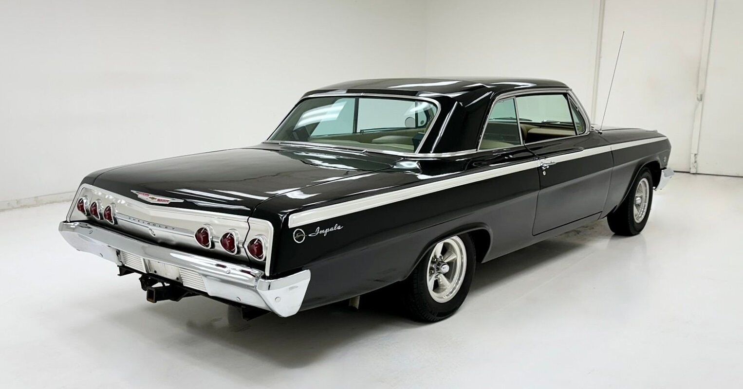 Chevrolet-Impala-1962-4