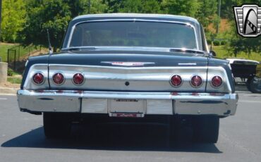 Chevrolet-Impala-1962-4