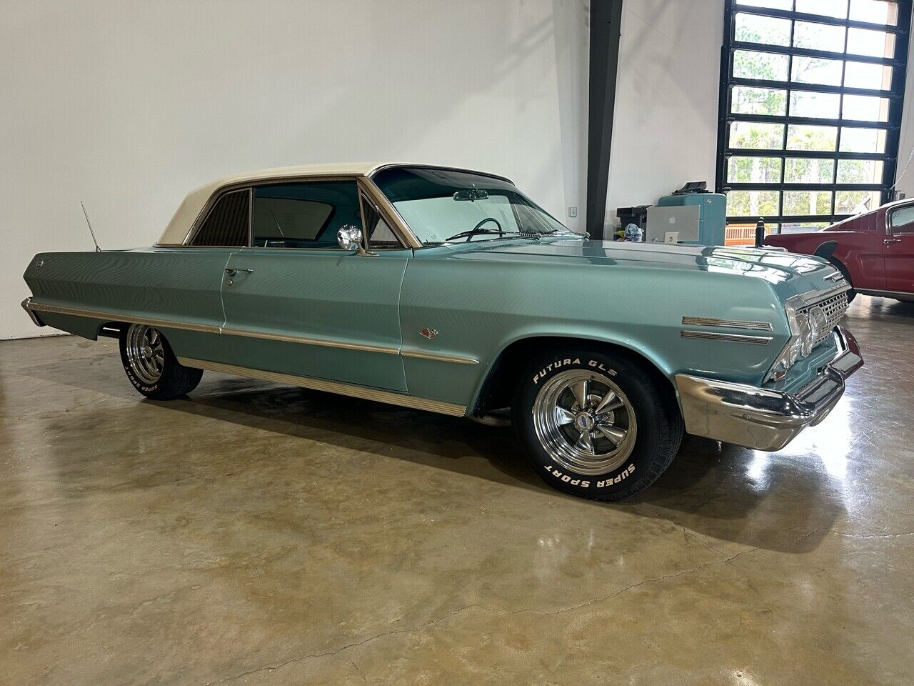 Chevrolet-Impala-1963-12