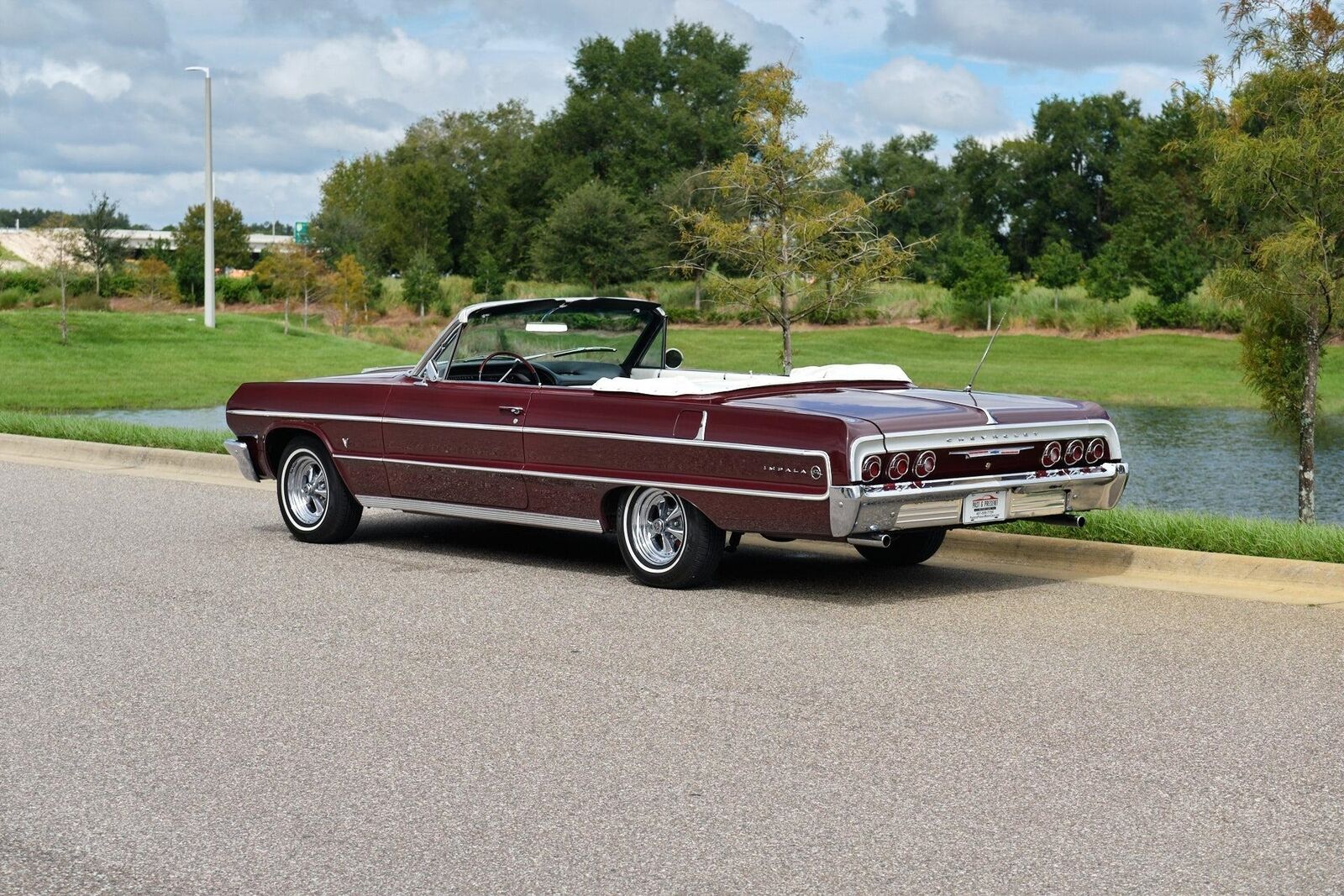 Chevrolet-Impala-1964-3