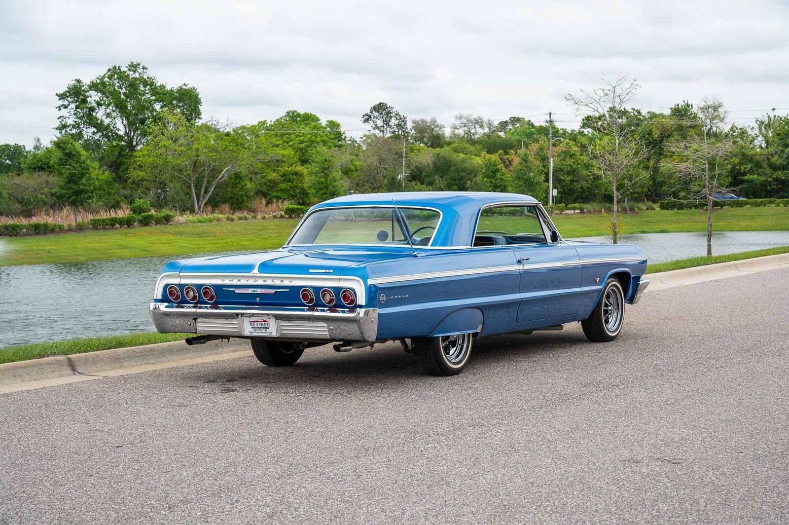 Chevrolet-Impala-1964-5