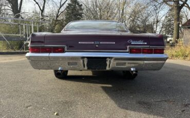 Chevrolet-Impala-1966-5