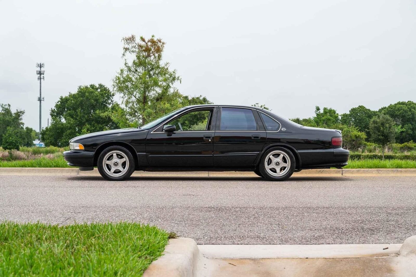 Chevrolet-Impala-1994-1