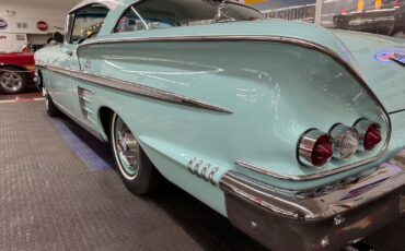 Chevrolet-Impala-Bel-Air-1958-24