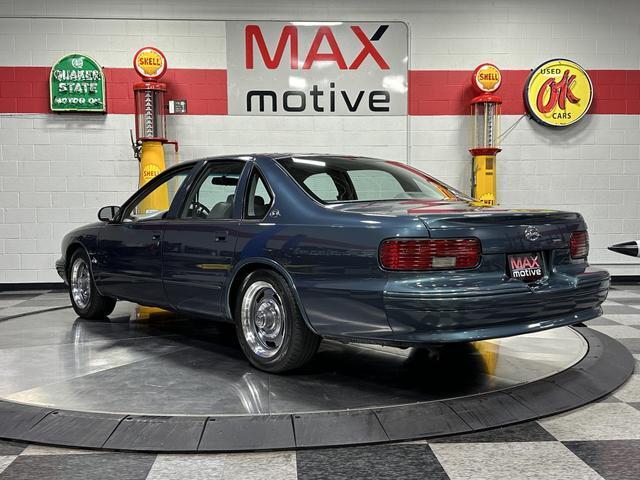 Chevrolet-Impala-Berline-1995-4