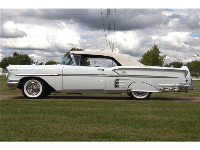 Chevrolet-Impala-Cabriolet-1958-16