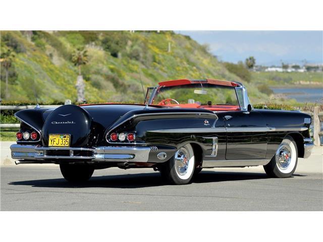 Chevrolet-Impala-Cabriolet-1958-2