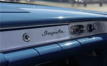 Chevrolet-Impala-Cabriolet-1958-32