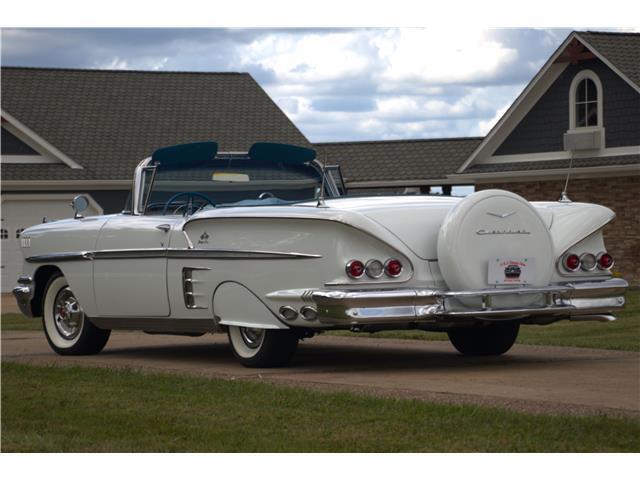 Chevrolet-Impala-Cabriolet-1958-5