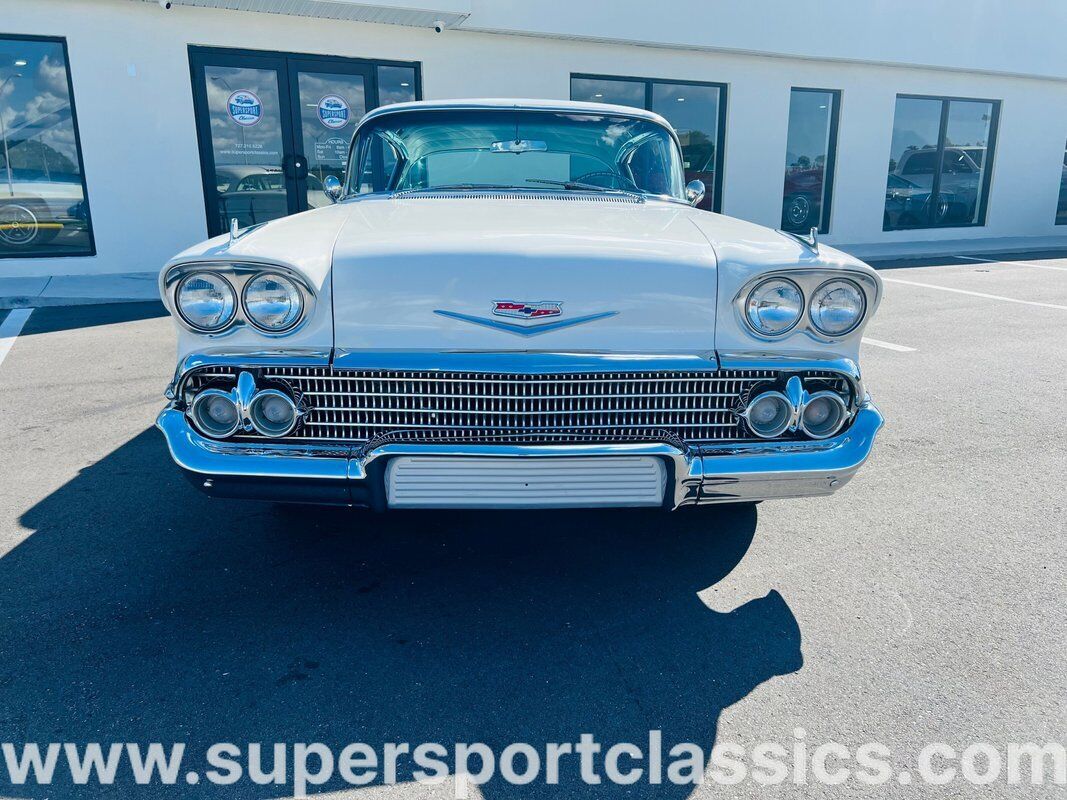 Chevrolet-Impala-Coupe-1958-8