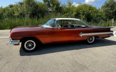 Chevrolet-Impala-Coupe-1960-1