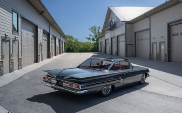 Chevrolet-Impala-Coupe-1960-18