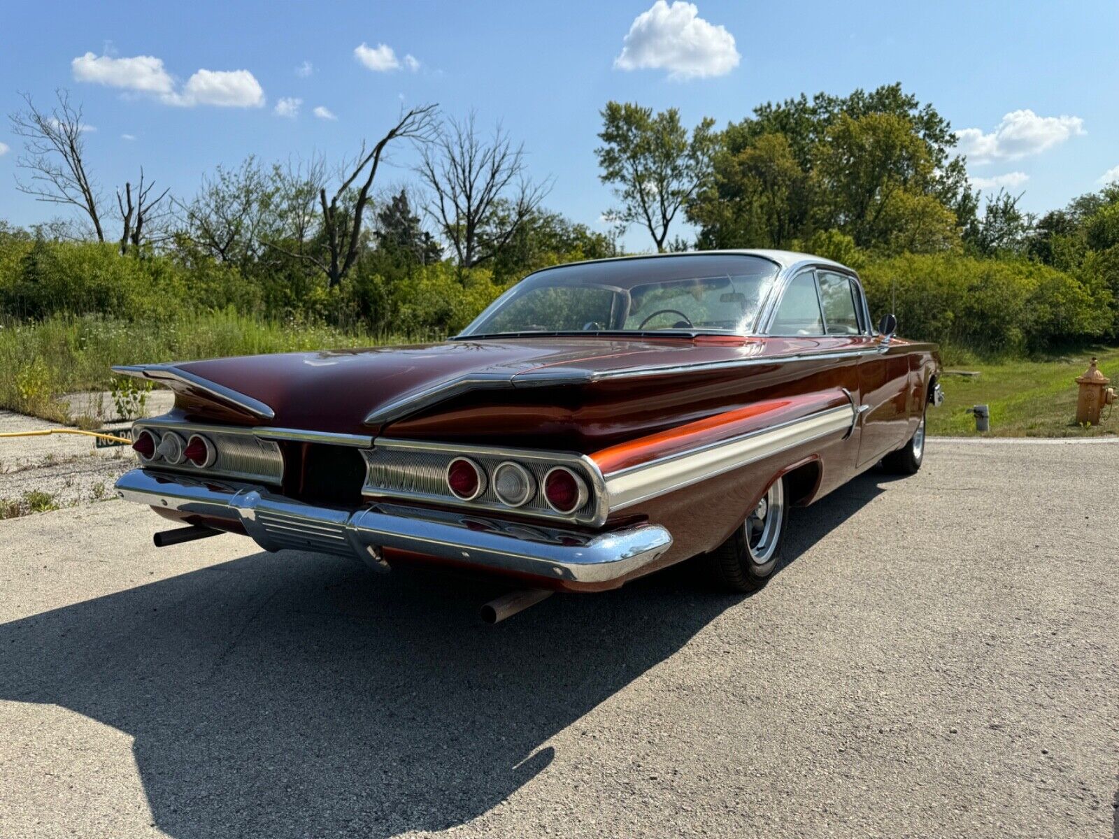 Chevrolet-Impala-Coupe-1960-4