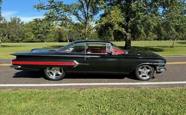 Chevrolet-Impala-Coupe-1960-7