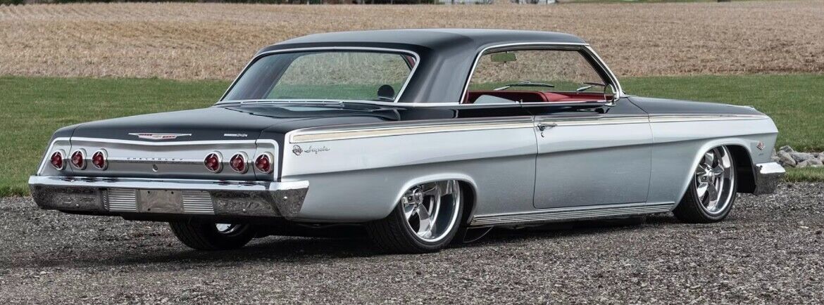 Chevrolet-Impala-Coupe-1962-1