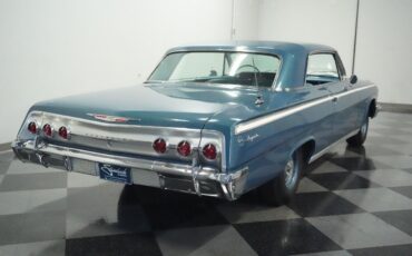 Chevrolet-Impala-Coupe-1962-10