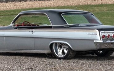 Chevrolet-Impala-Coupe-1962-3