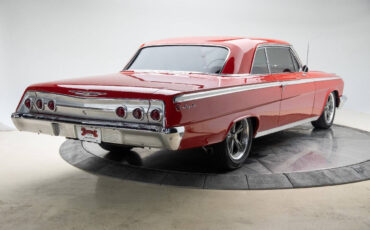 Chevrolet-Impala-Coupe-1962-4