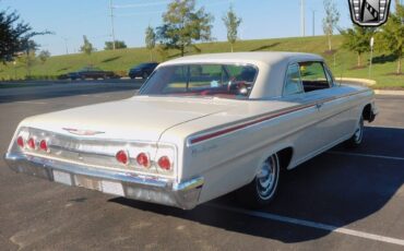 Chevrolet-Impala-Coupe-1962-5