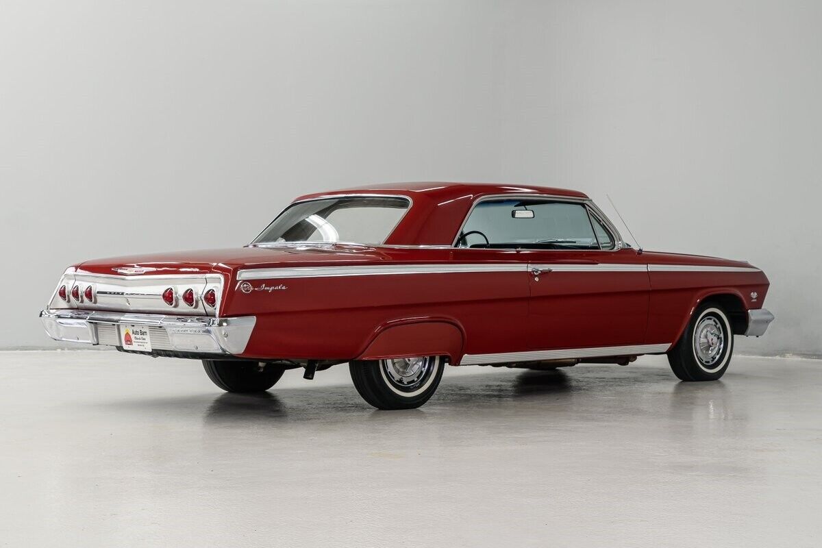 Chevrolet-Impala-Coupe-1962-6