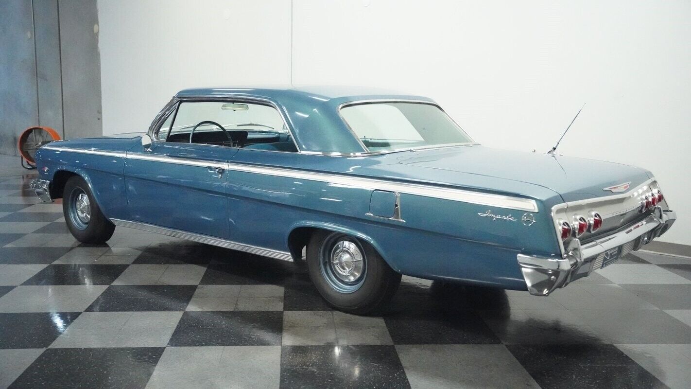 Chevrolet-Impala-Coupe-1962-7