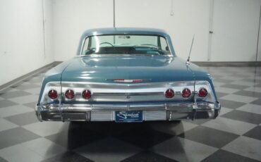 Chevrolet-Impala-Coupe-1962-9