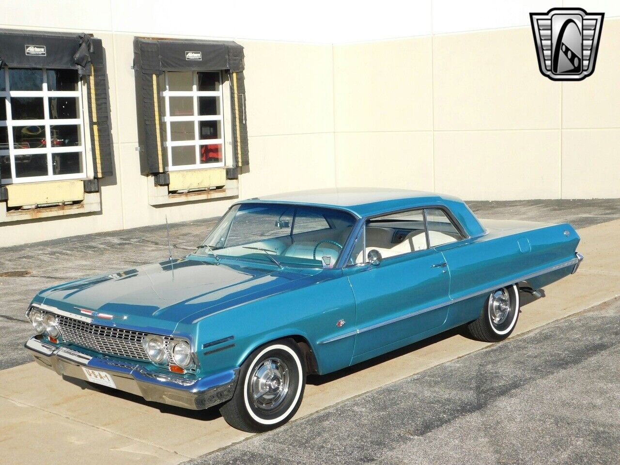 Chevrolet-Impala-Coupe-1963-3