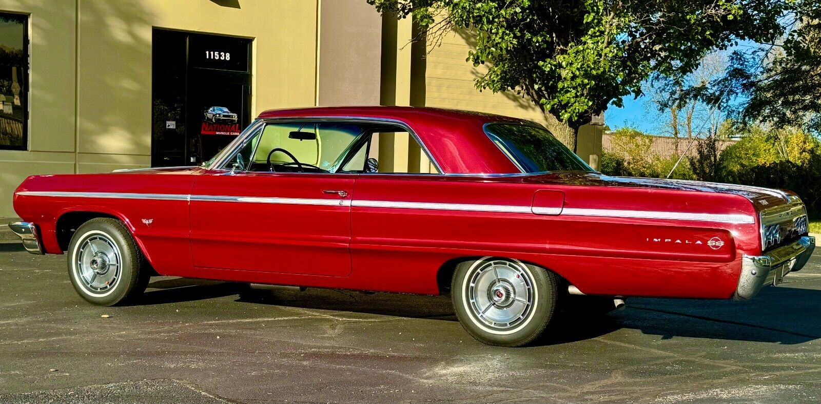 Chevrolet-Impala-Coupe-1964-12