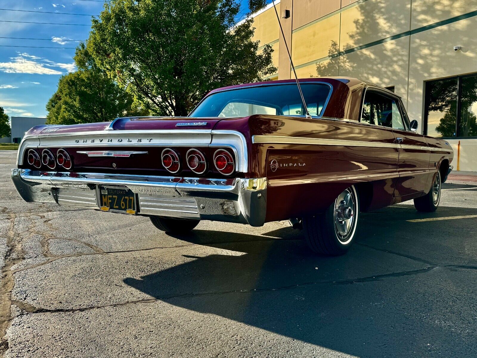 Chevrolet-Impala-Coupe-1964-9