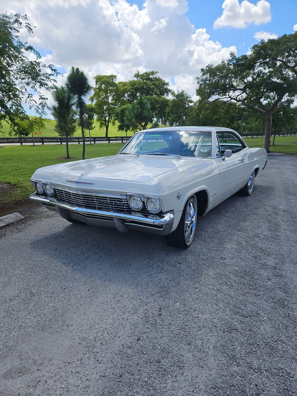 Chevrolet Impala Coupe 1965 à vendre