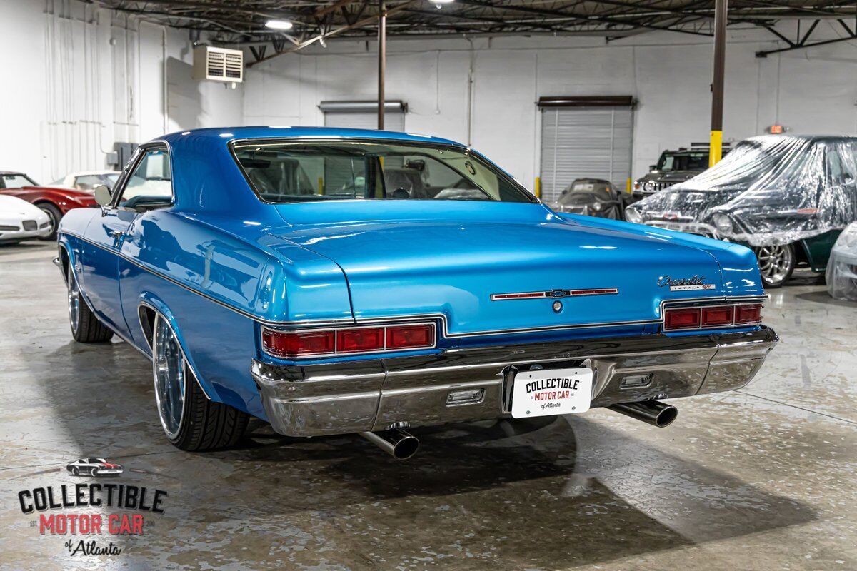 Chevrolet-Impala-Coupe-1966-17