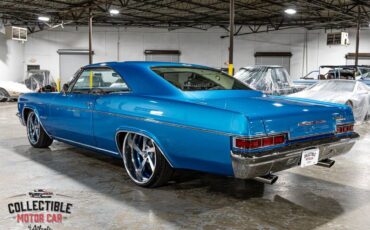 Chevrolet-Impala-Coupe-1966-18