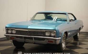 Chevrolet-Impala-Coupe-1966-5