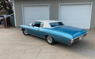 Chevrolet-Impala-Coupe-1968-3