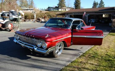 Chevrolet-Impala-bubbletop-1961-2