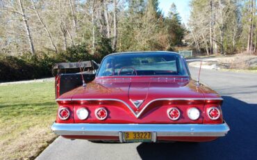 Chevrolet-Impala-bubbletop-1961-3