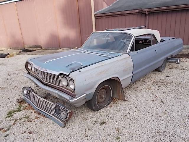 Chevrolet-Impala-convertible-1964