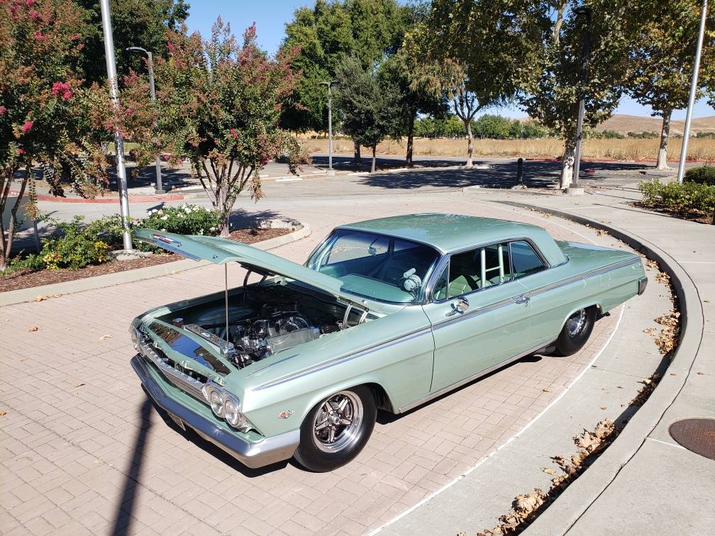 Chevrolet-Impala-ss-1962-11