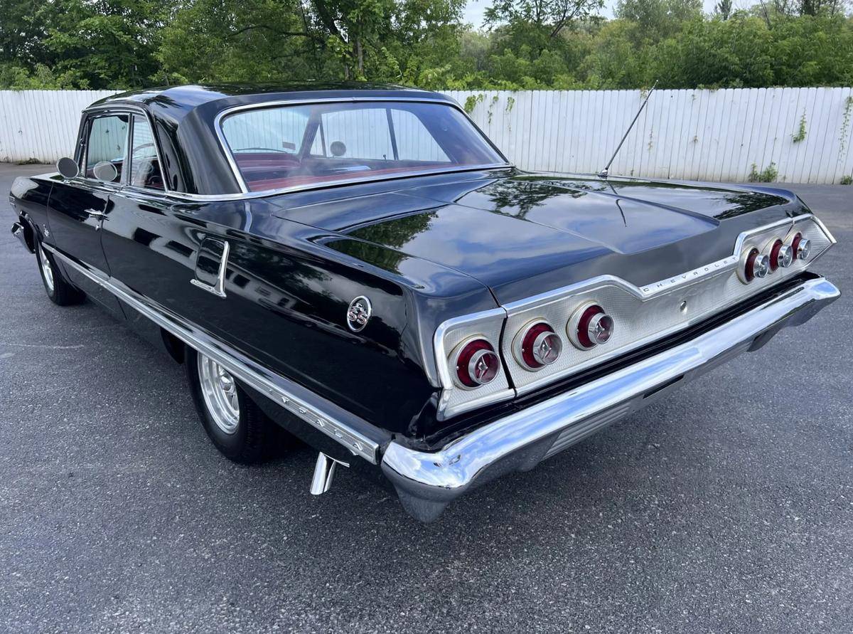 Chevrolet-Impala-ss-1963-11