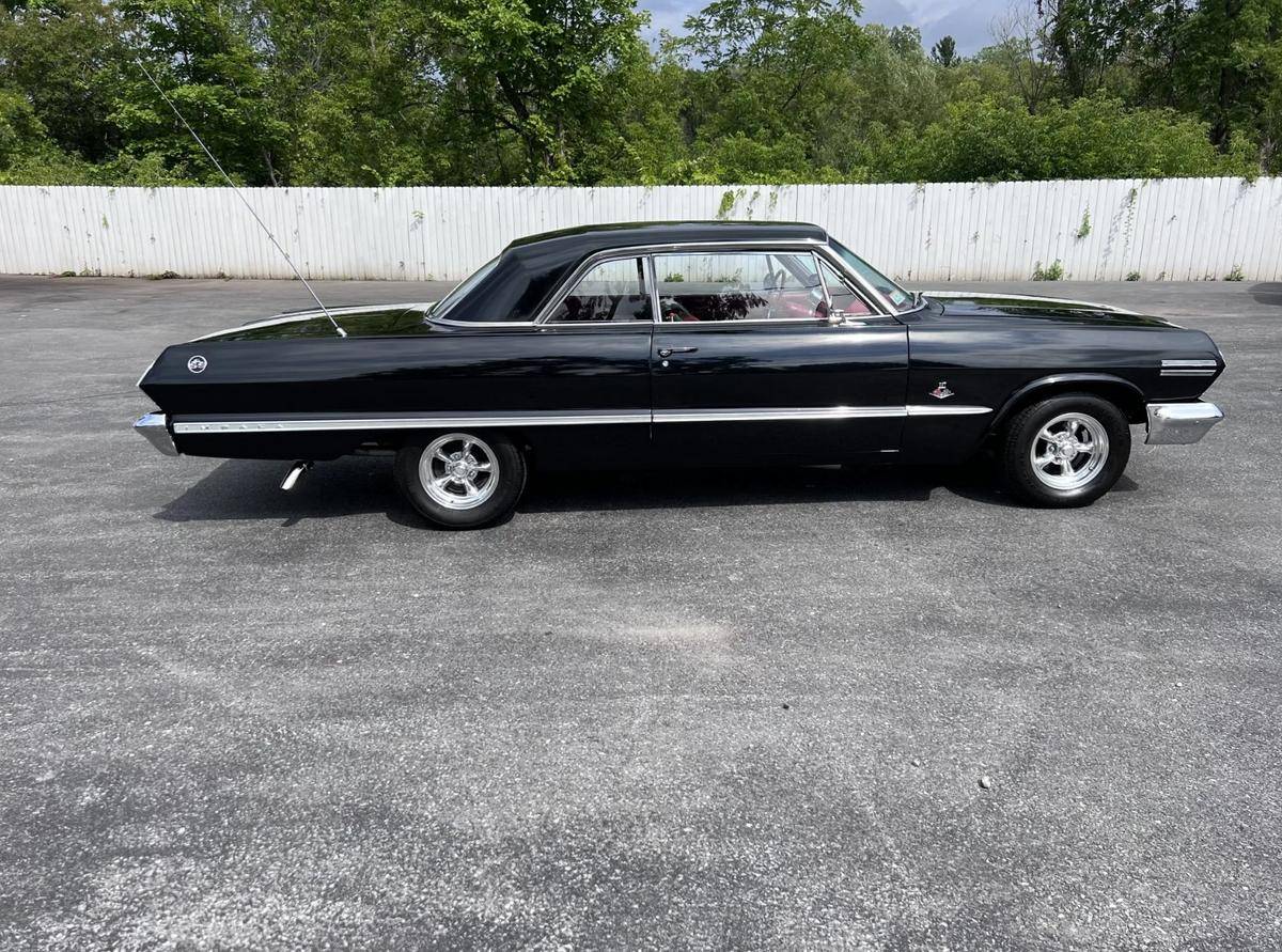 Chevrolet-Impala-ss-1963-17