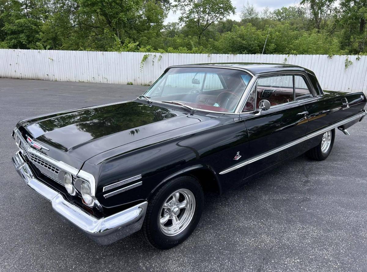 Chevrolet-Impala-ss-1963-2