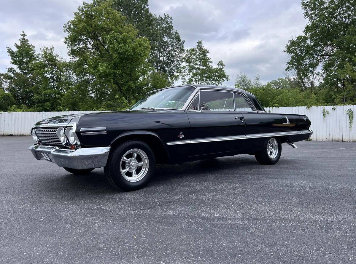 Chevrolet-Impala-ss-1963-3