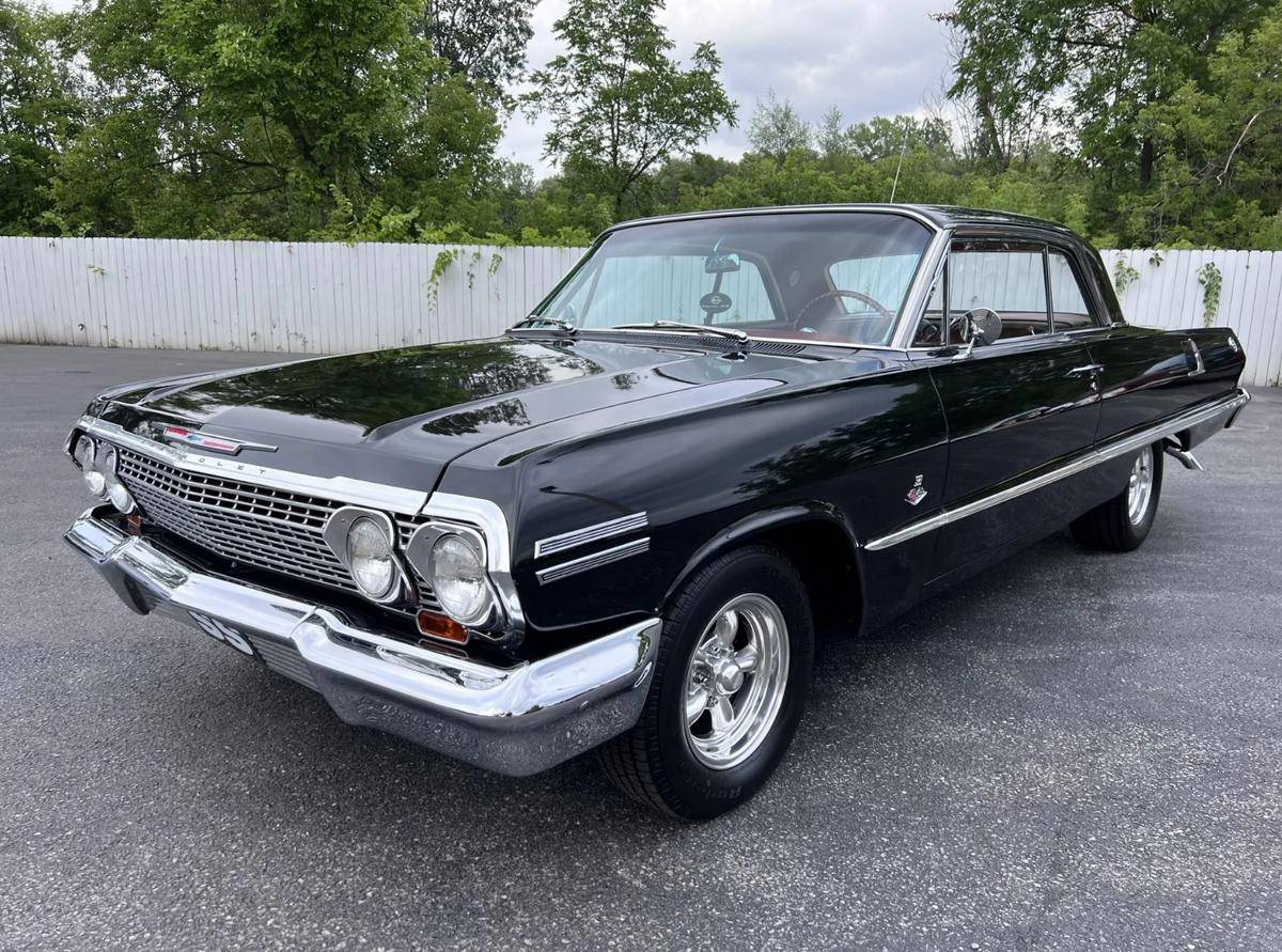 Chevrolet-Impala-ss-1963-4