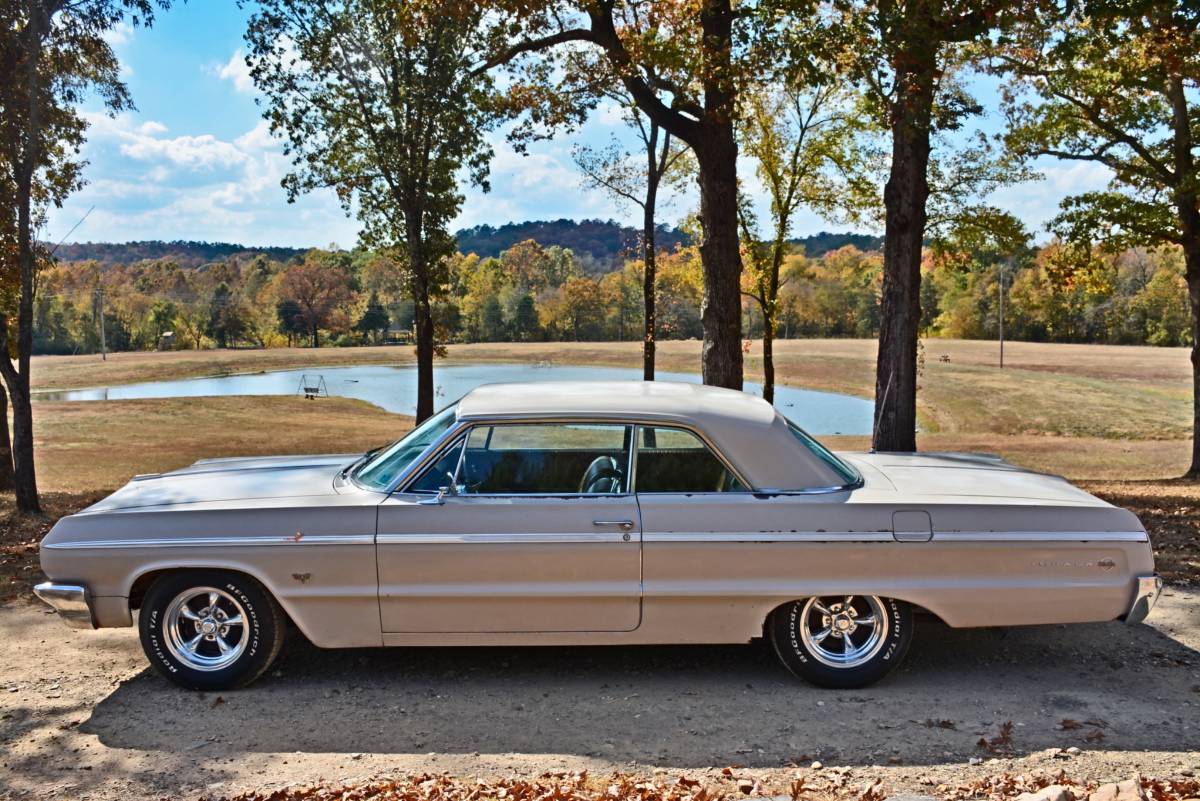 Chevrolet-Impala-ss-1964-12