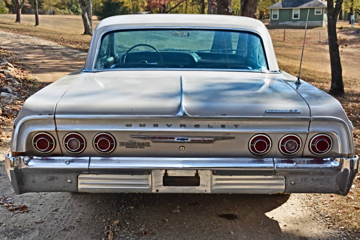 Chevrolet-Impala-ss-1964-2