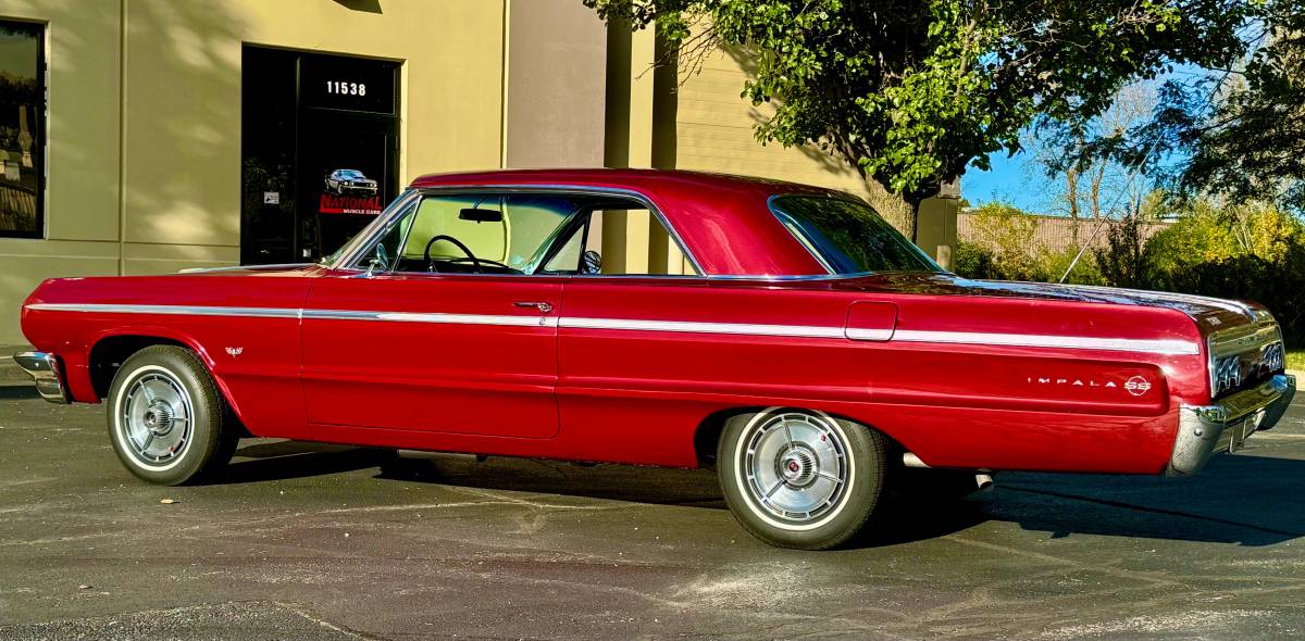 Chevrolet-Impala-ss-1964-2