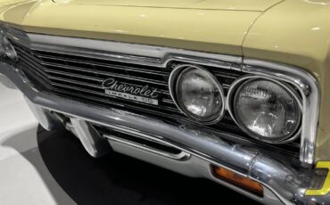 Chevrolet-Impala-ss-1966-2