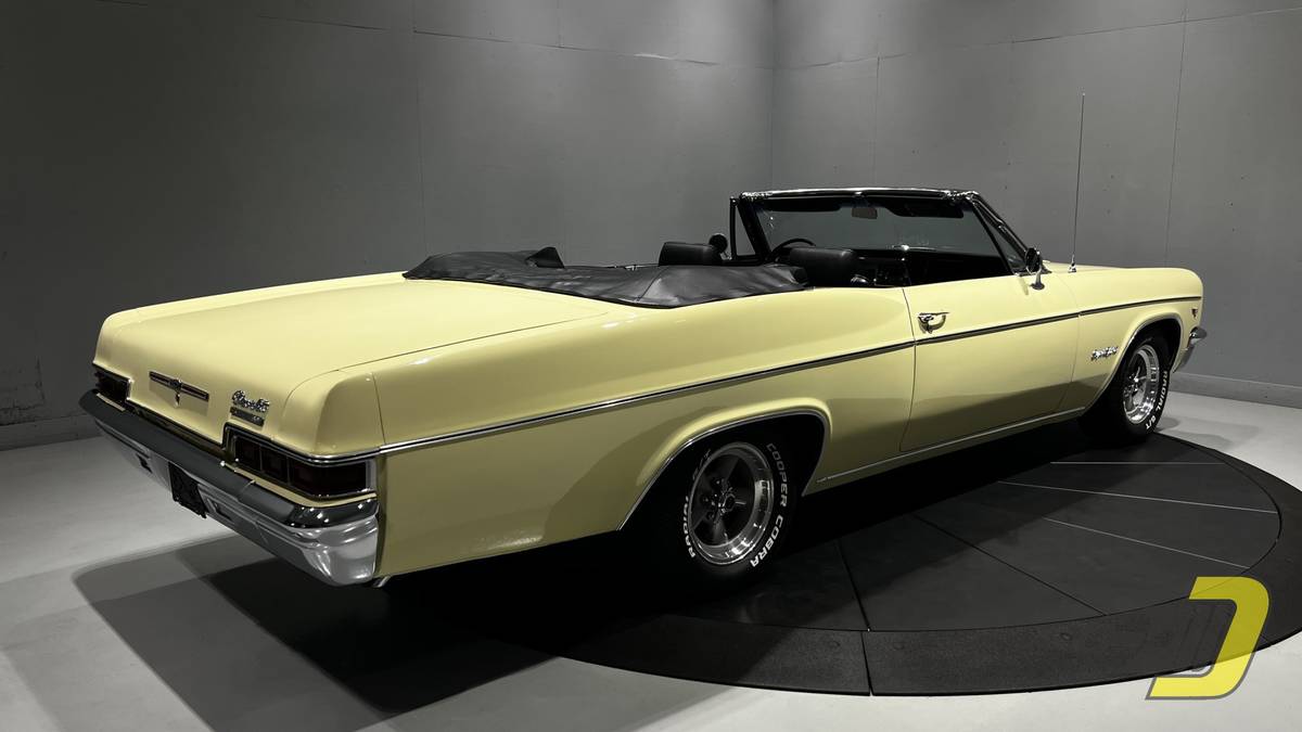 Chevrolet-Impala-ss-1966-8