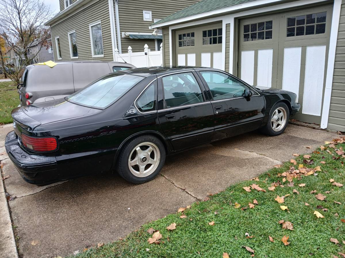 Chevrolet-Impala-ss-1994