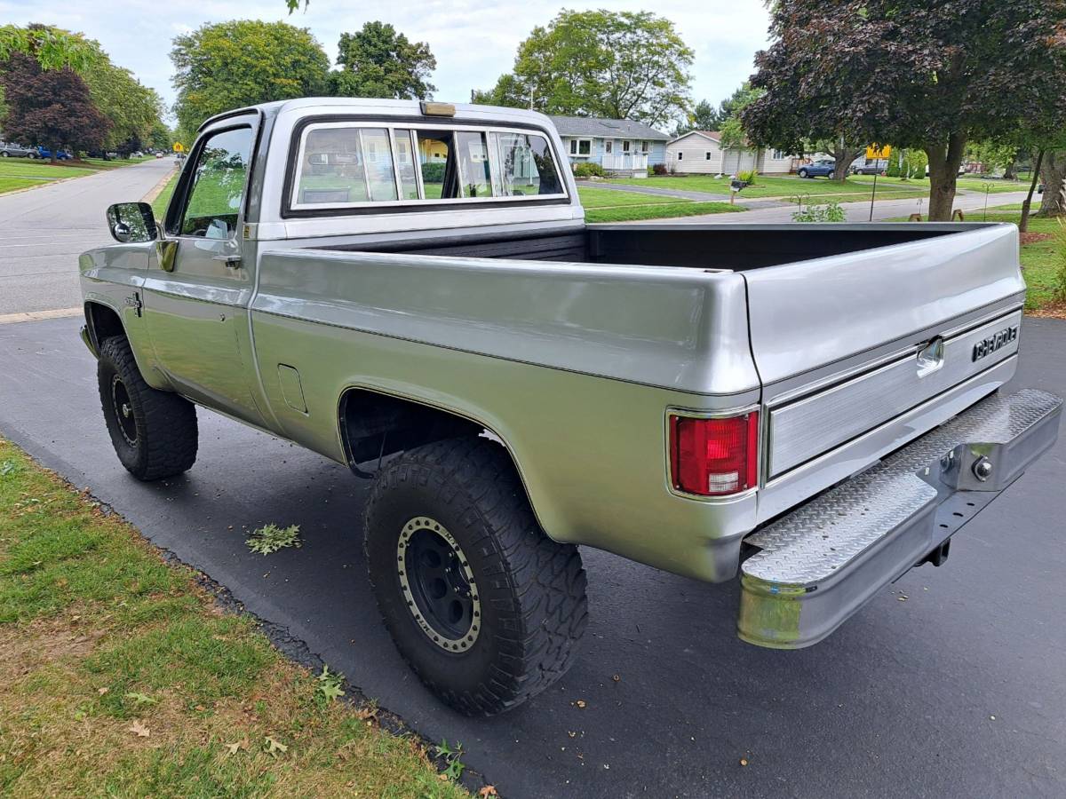 Chevrolet-K10-1986-2